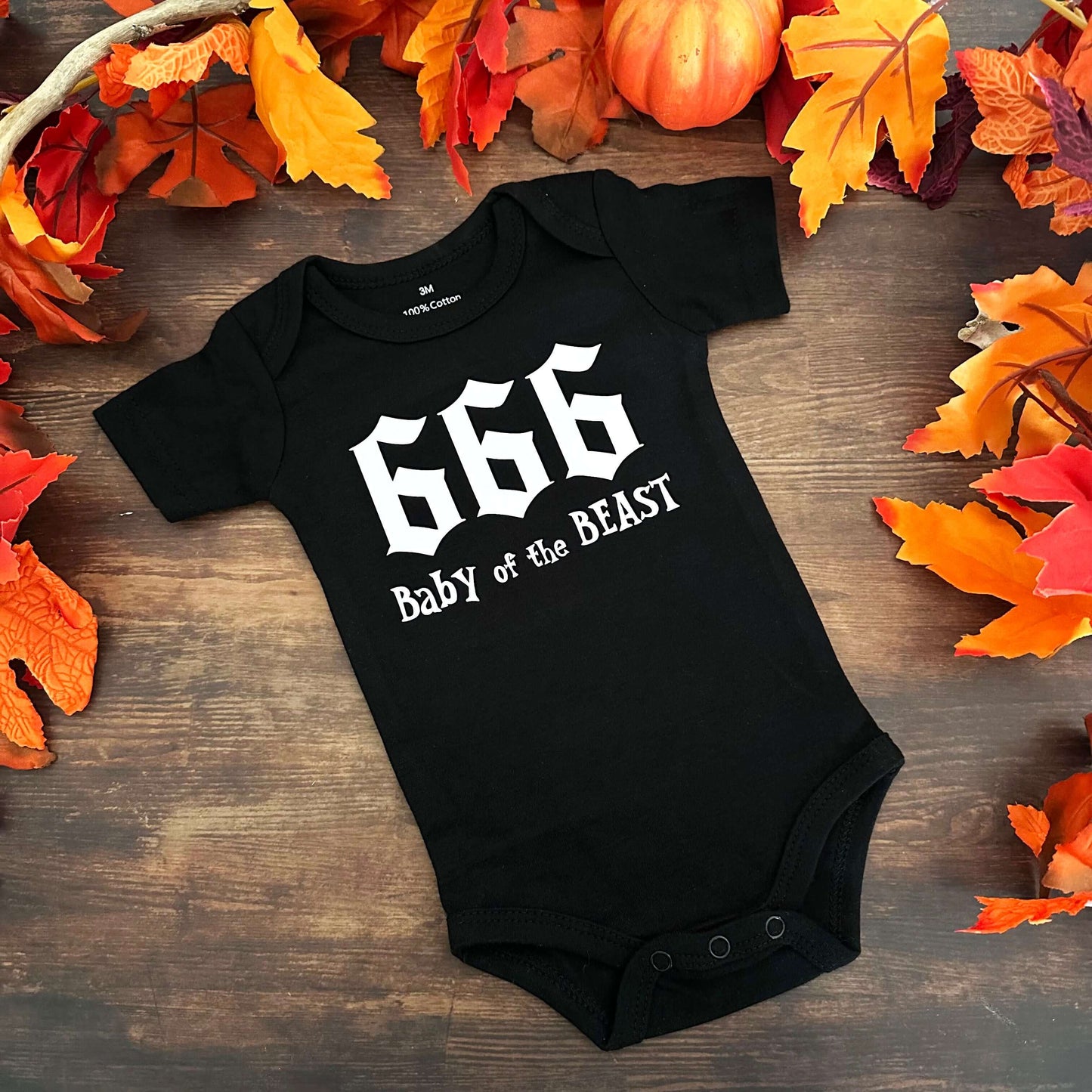 Babybody schwarz mit 666 Baby of the beast Druck