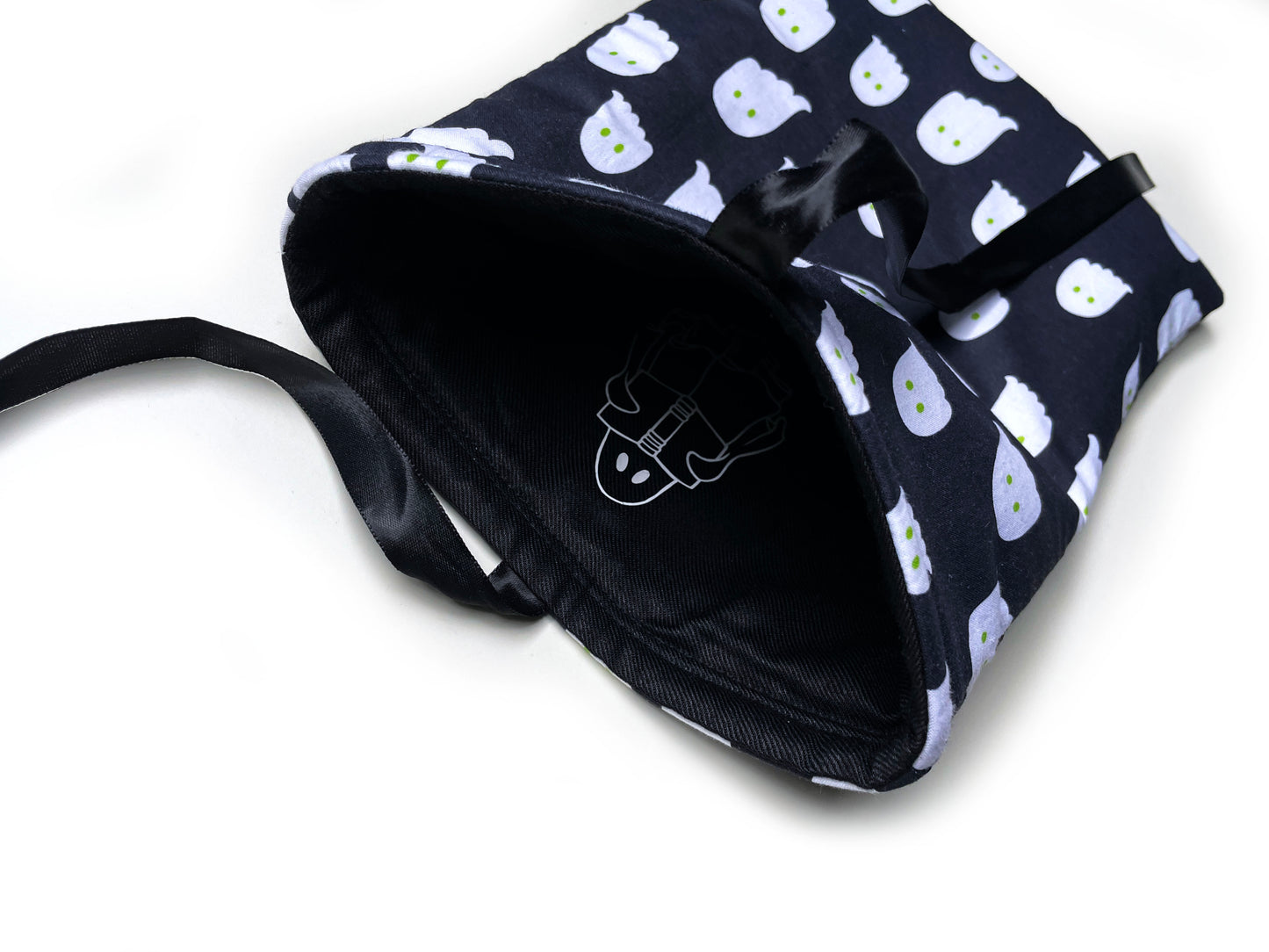 Buchtasche Buchhülle Ghosties A5 schwarz weiß