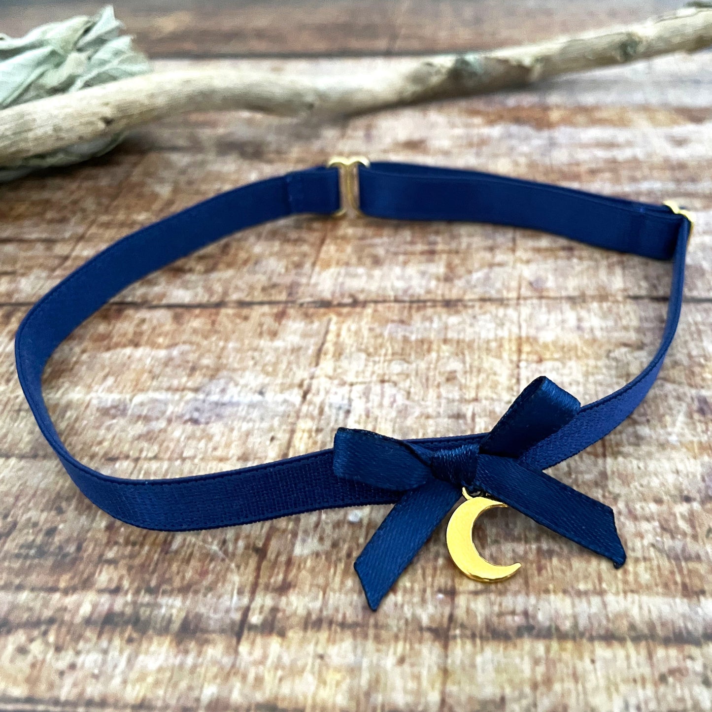Choker Celestial Moon Halsband dunkelblau gold