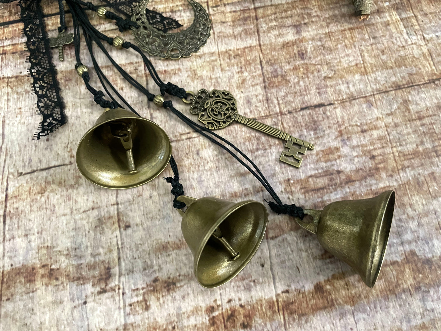 Witch Bells Hexenglocken Schutzglocken Windspiel