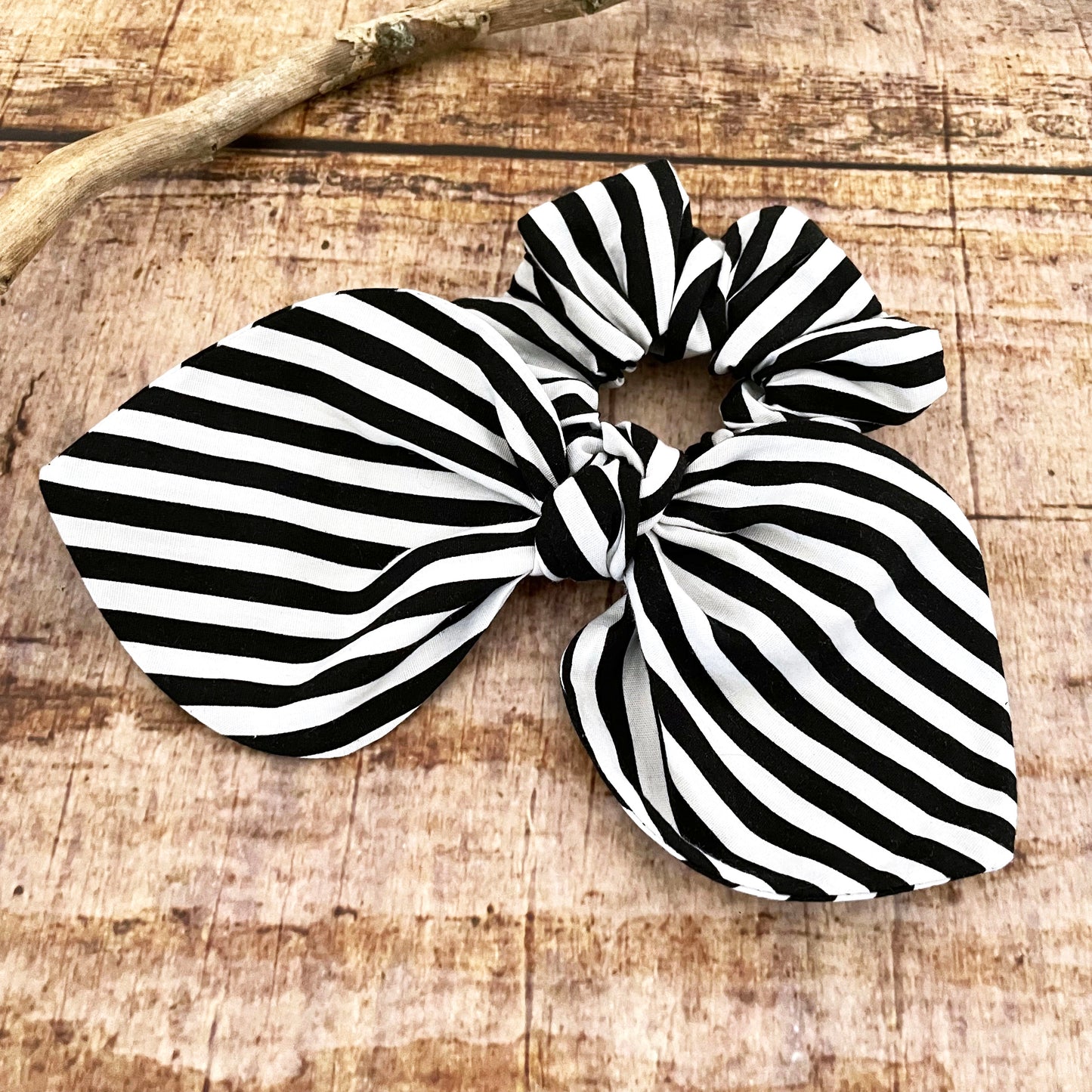 Scrunchie mit Schleife Streifen Haargummi