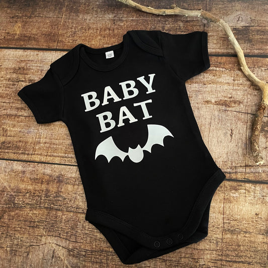 Kurzarmbody Baby Bat schwarz Halloween Gothic