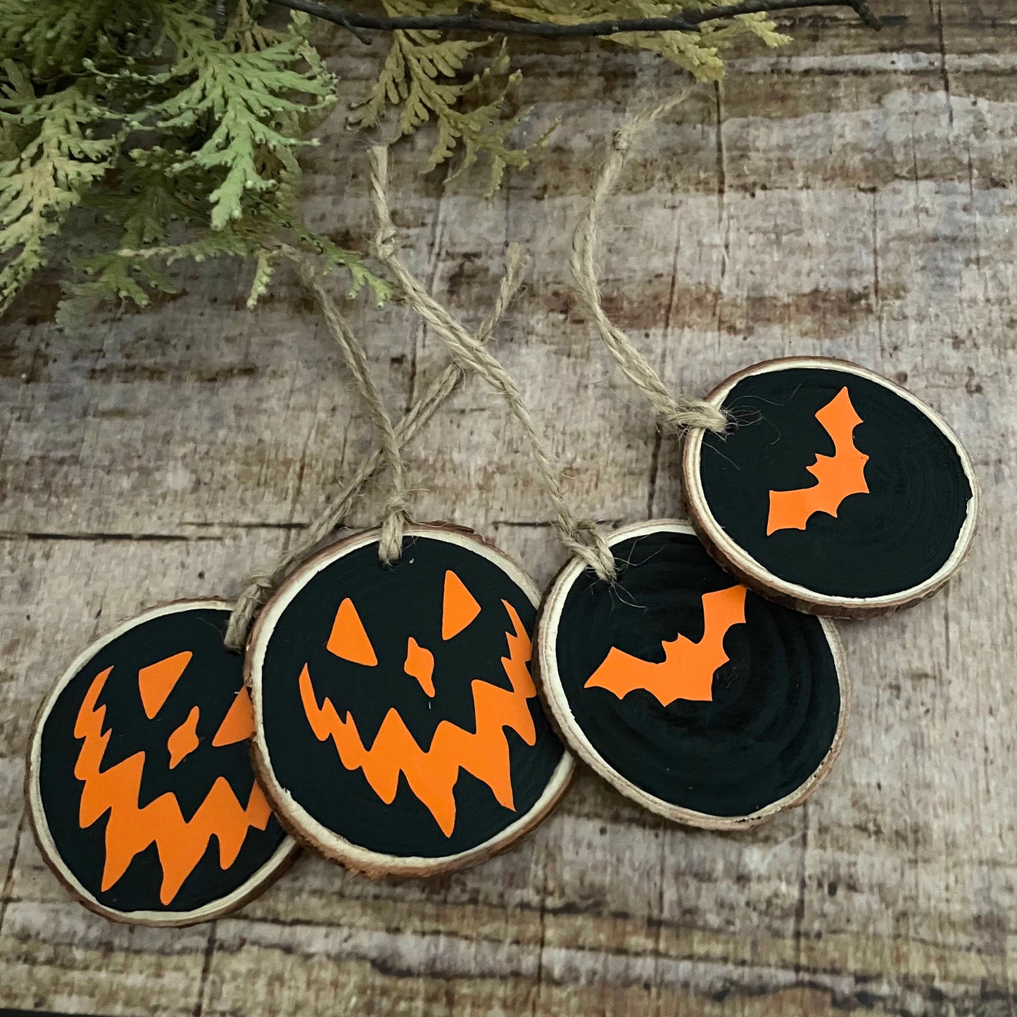 Creepmas Holz Ornament Anhänger Pumpkin Face