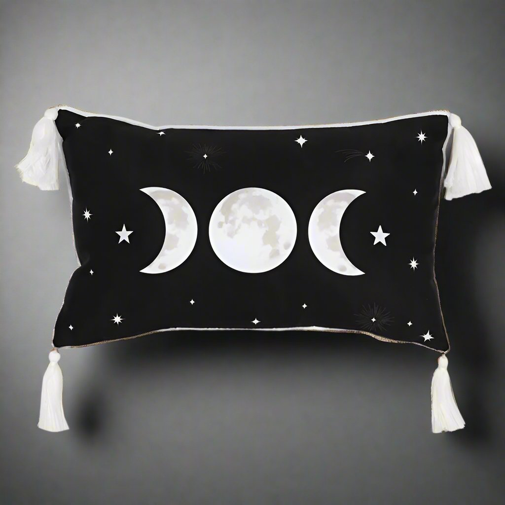 Kissen Triple Moon Quasten gothic schwarz weiß