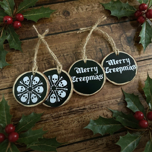 Creepmas Holz Ornament Anhänger Skull Snowflake