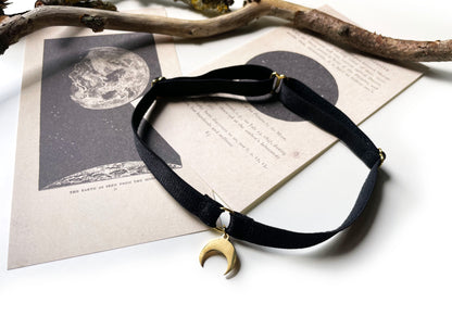 Choker Magic Moon Halsband schwarz gold