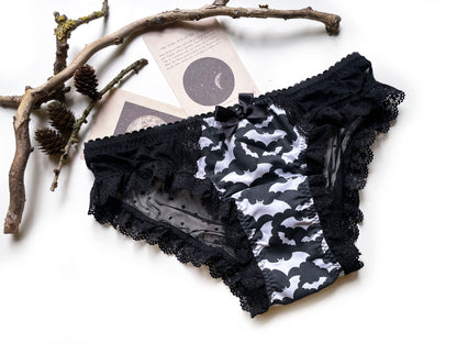 Slip High Panty Mystic Bats schwarz Spitze