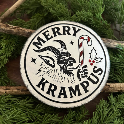 Merry Krampus – Rundes Holzschild für Creepmas