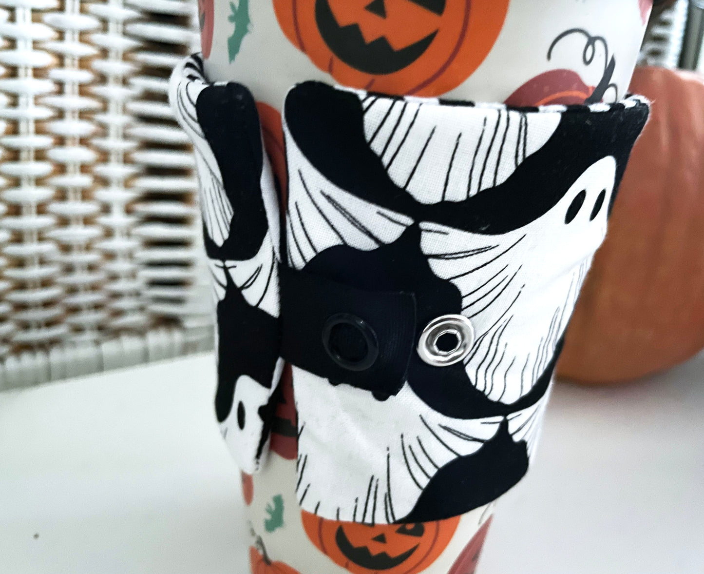 Cup Sleeve Kaffeebecherhülle Geister Halloween Becherwärmer