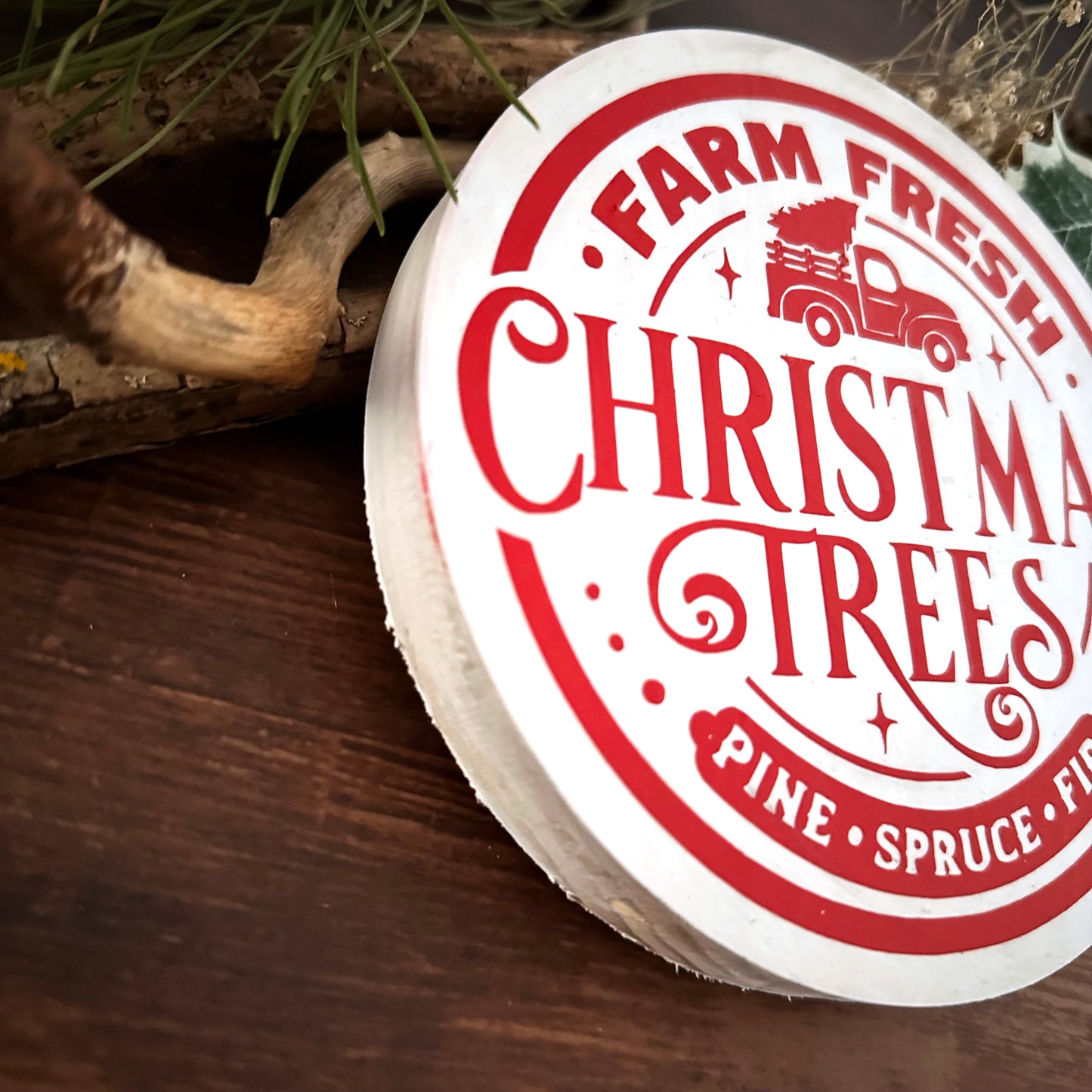 Holzschild Farm fresh christmas trees