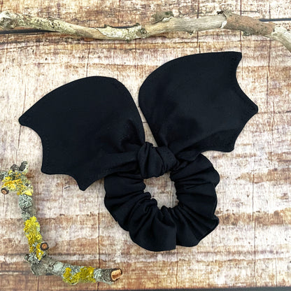 Scrunchie mit Schleife Fledermaus schwarz gothic