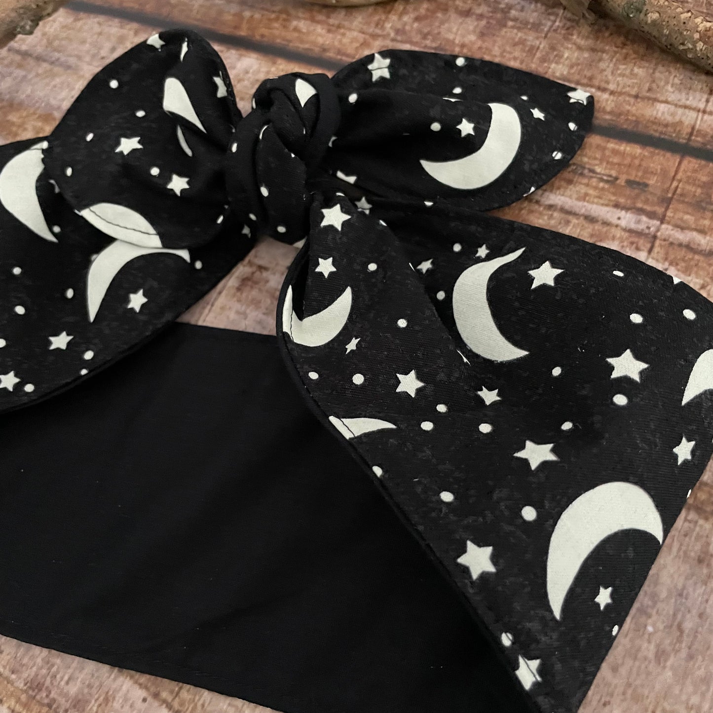 Haarband Rockabilly Mond & Sterne glow in the dark gothic