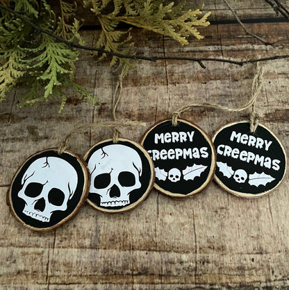 Creepmas Holz Ornament Anhänger Totenkopf