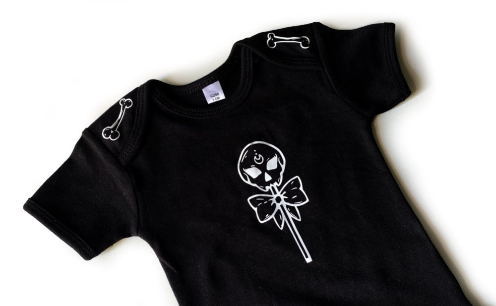 Baby Body gothic schwarz Totenkopf Lolli Knochen