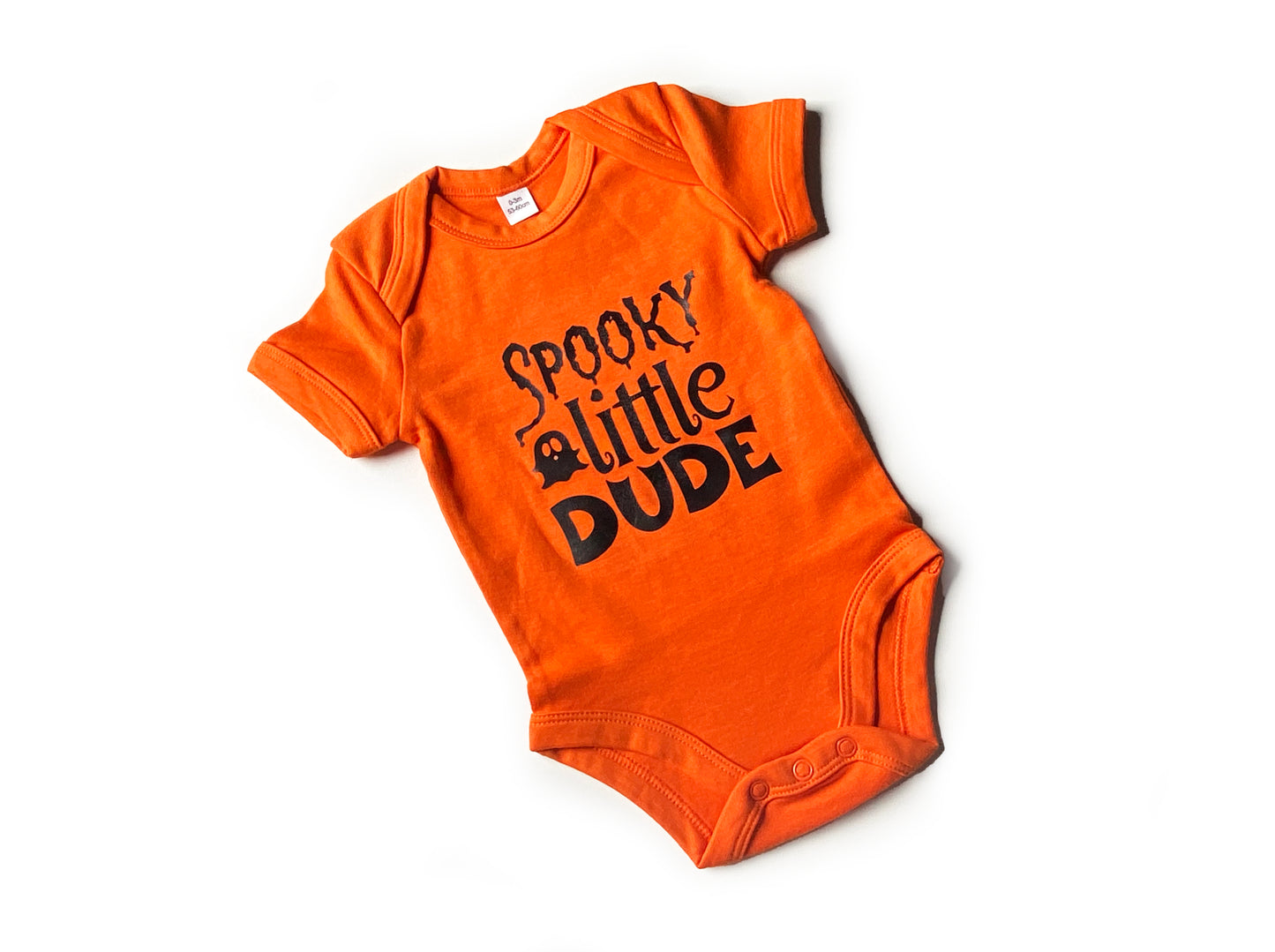 Kurzarmbody Baby Body Spooky little Dude orange Halloween