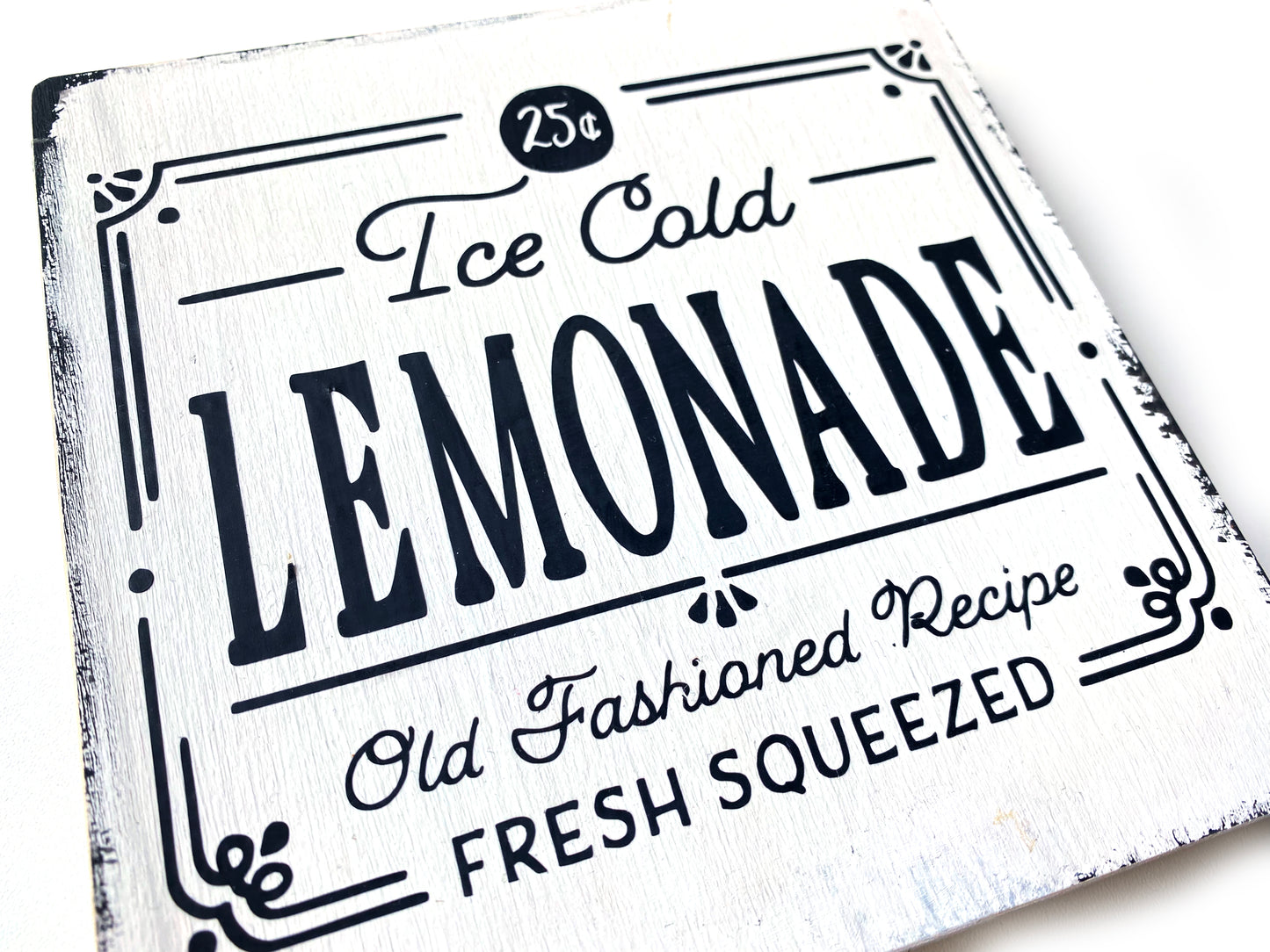 Holzschild Farmhouse Ice Cold Lemonade Dekoschild
