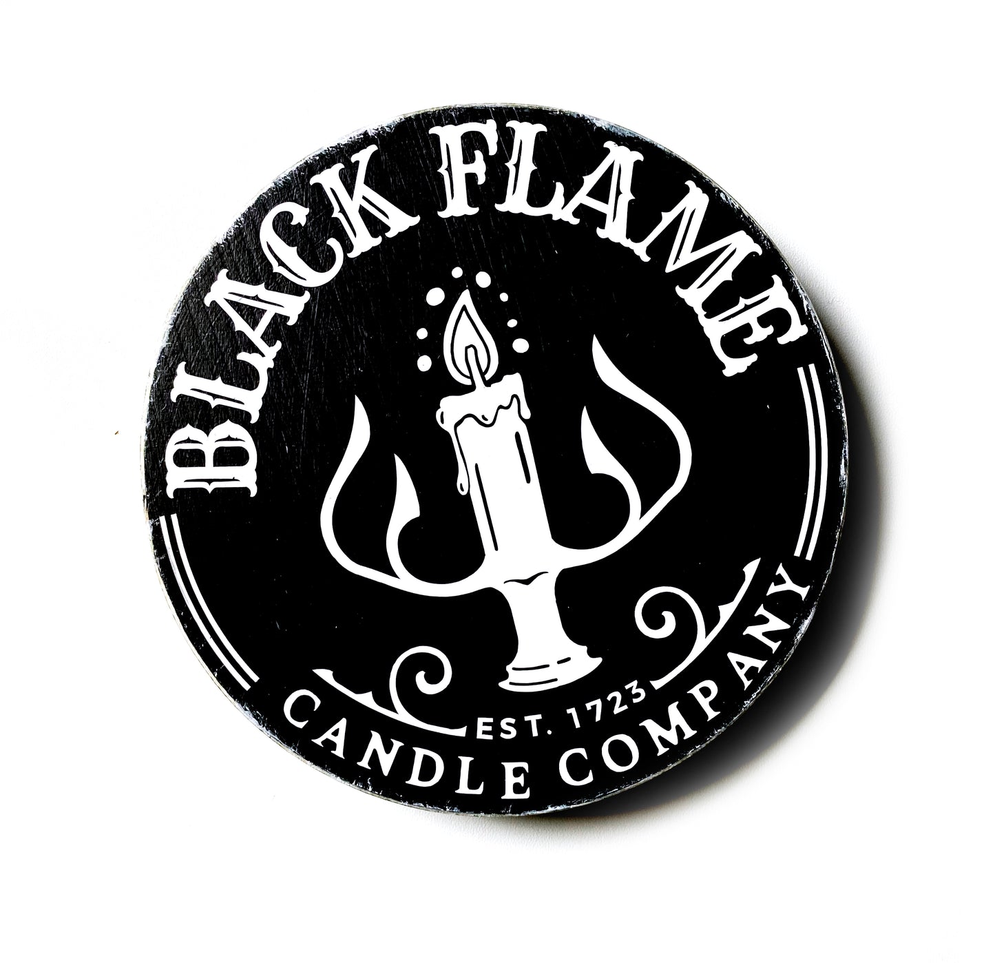 Holzschild Farmhouse rund Black Flame Candle Company Halloween